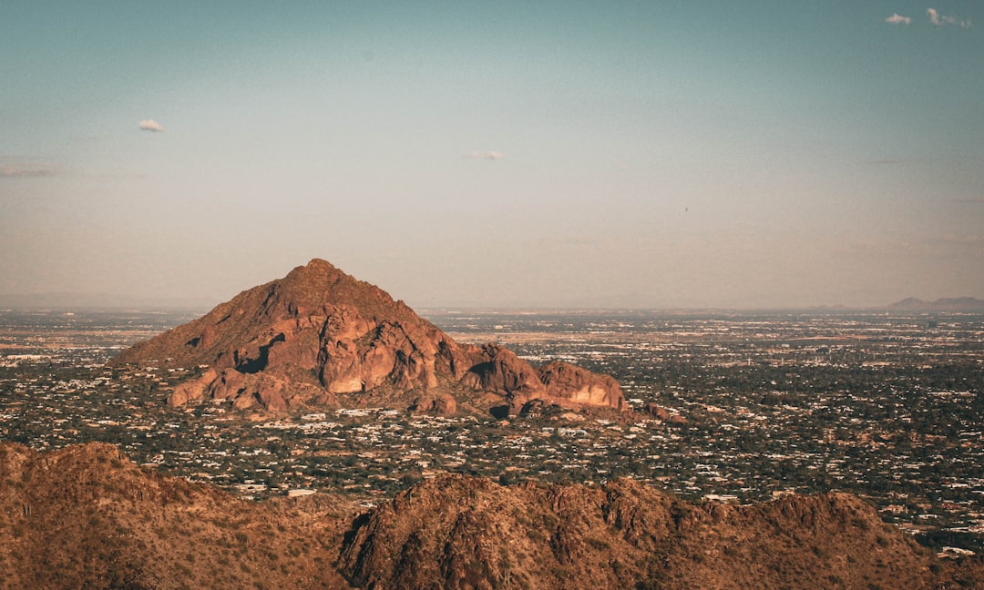 Phoenix Housing Market in 2025: What Buyers Need to Know — Arizona real estate